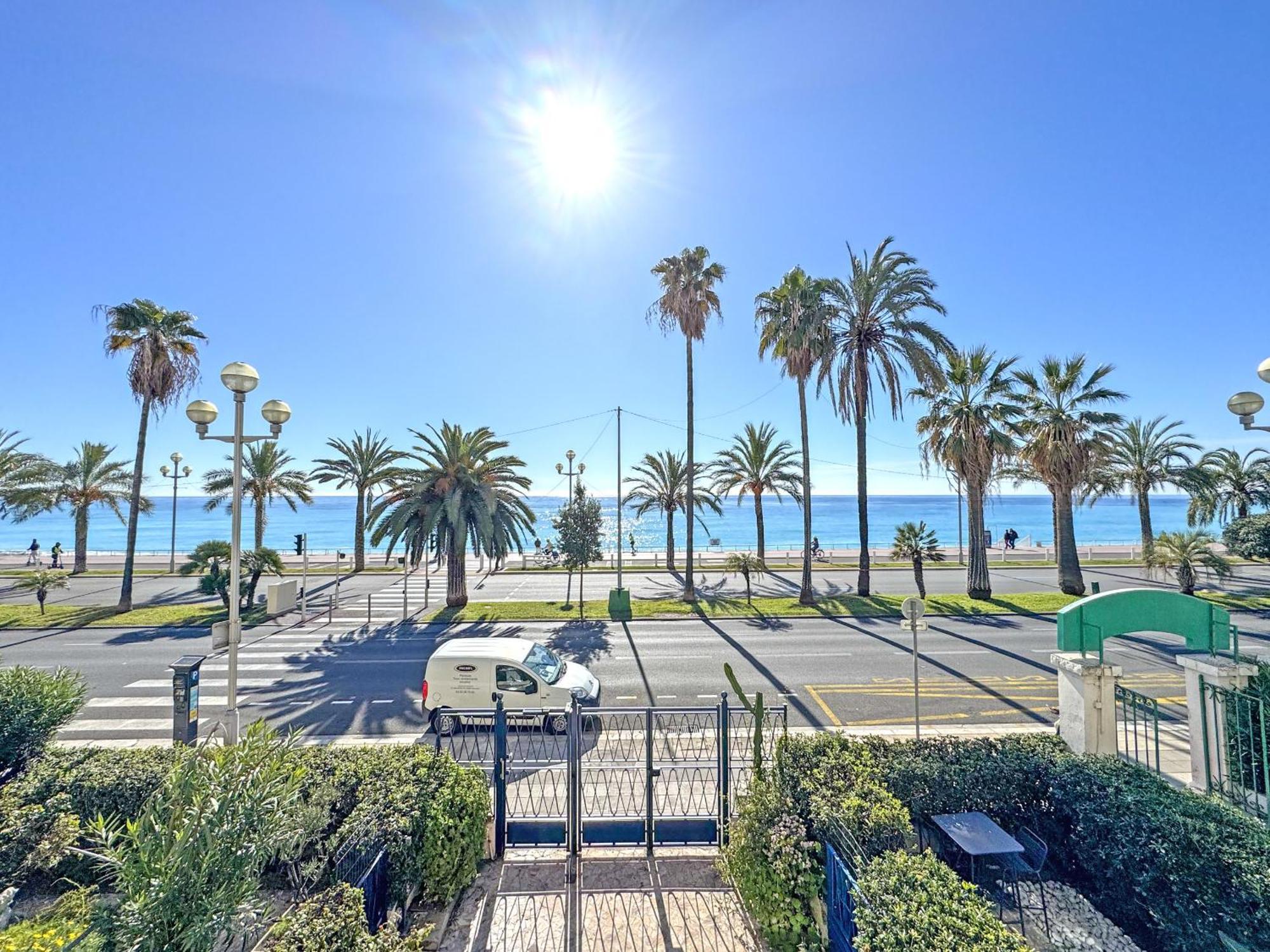 Promenade Holiday - Suffren Beach ニース エクステリア 写真